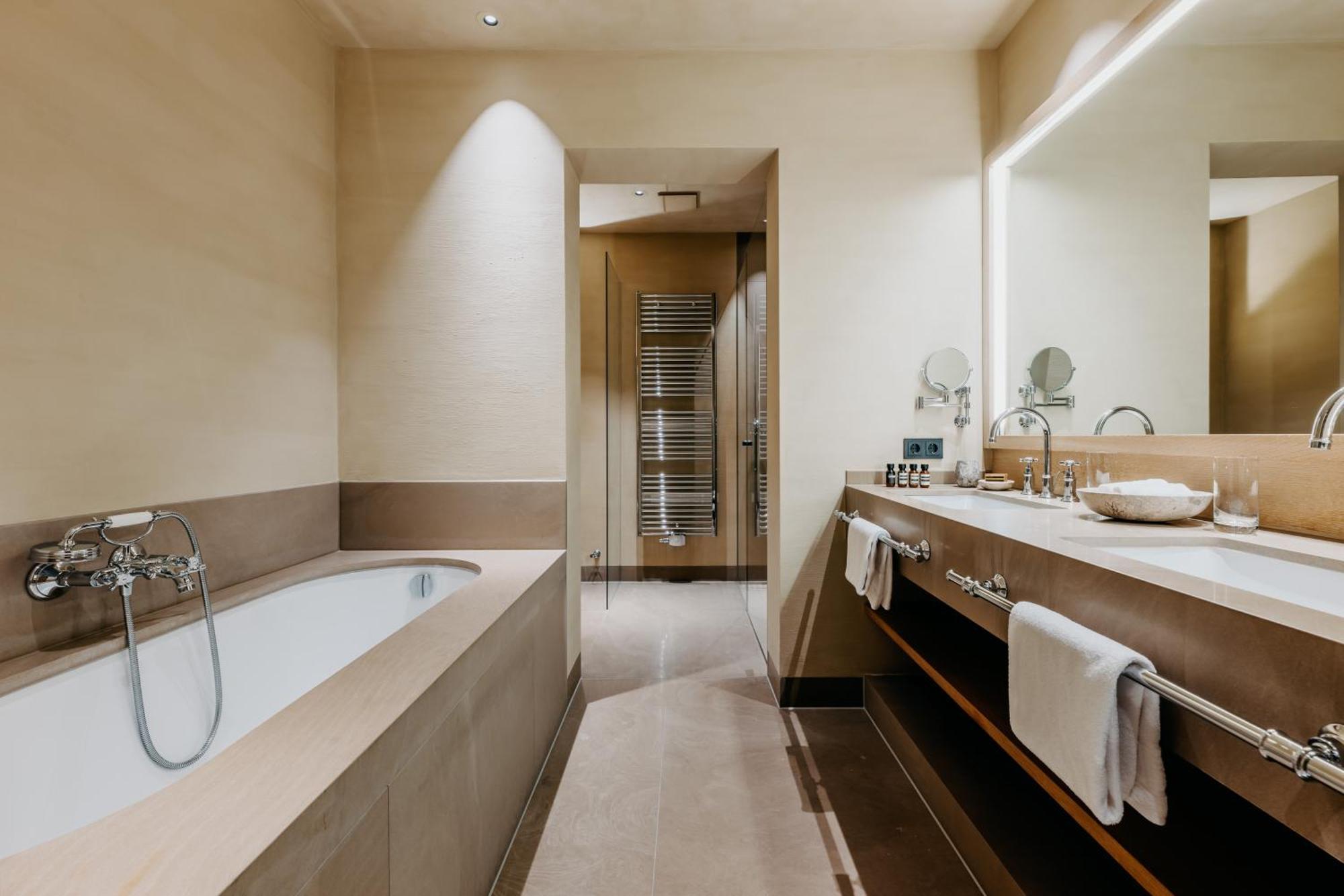 Hotel Purs 安德纳赫 外观 照片
